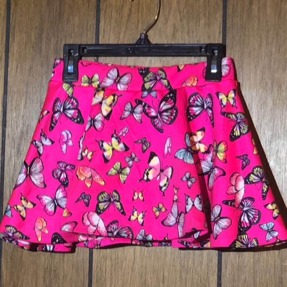 Justice Girls Size 8 hot pink butterfly skirt